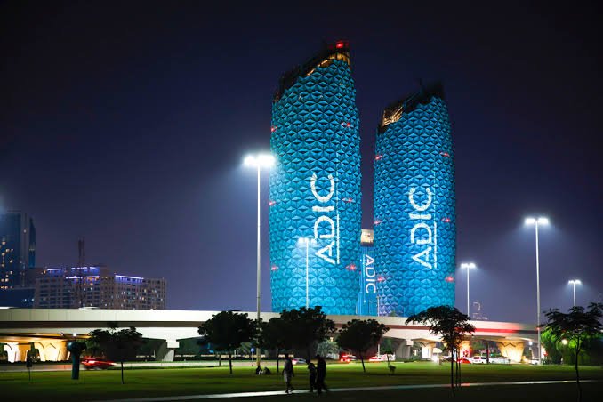 Mubadala Investment Company dan Abu Dhabi Investment Council (ADIC)