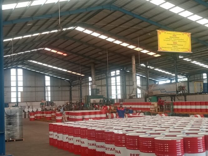 
					PT Pelangi Indah Canindo Tbk (BEI: PICO)