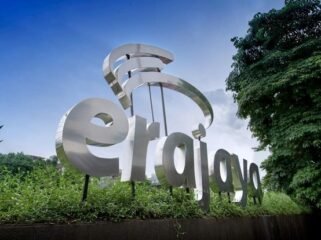 PT Erajaya Swasembada Tbk (ERAA)